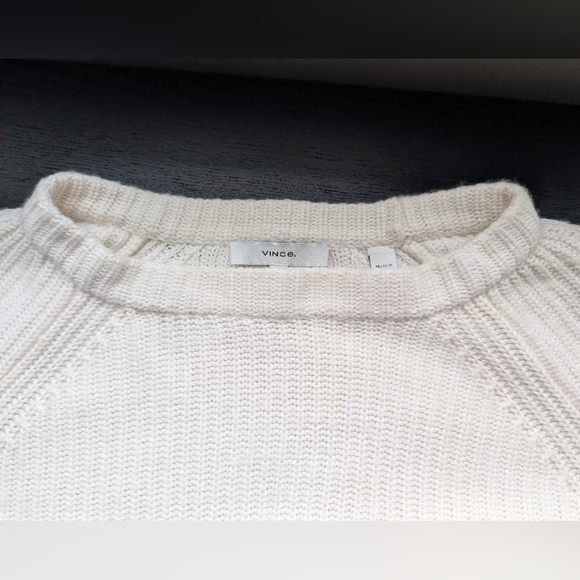 VINCE Ribbed Raglan Crew Sweater in Ivory - Picture 12 of 16